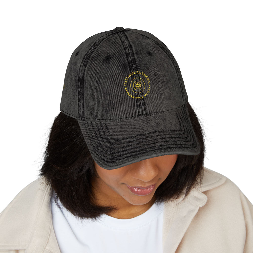 Vintage Embroidered Cap - Retro Style Hat for Casual Outings